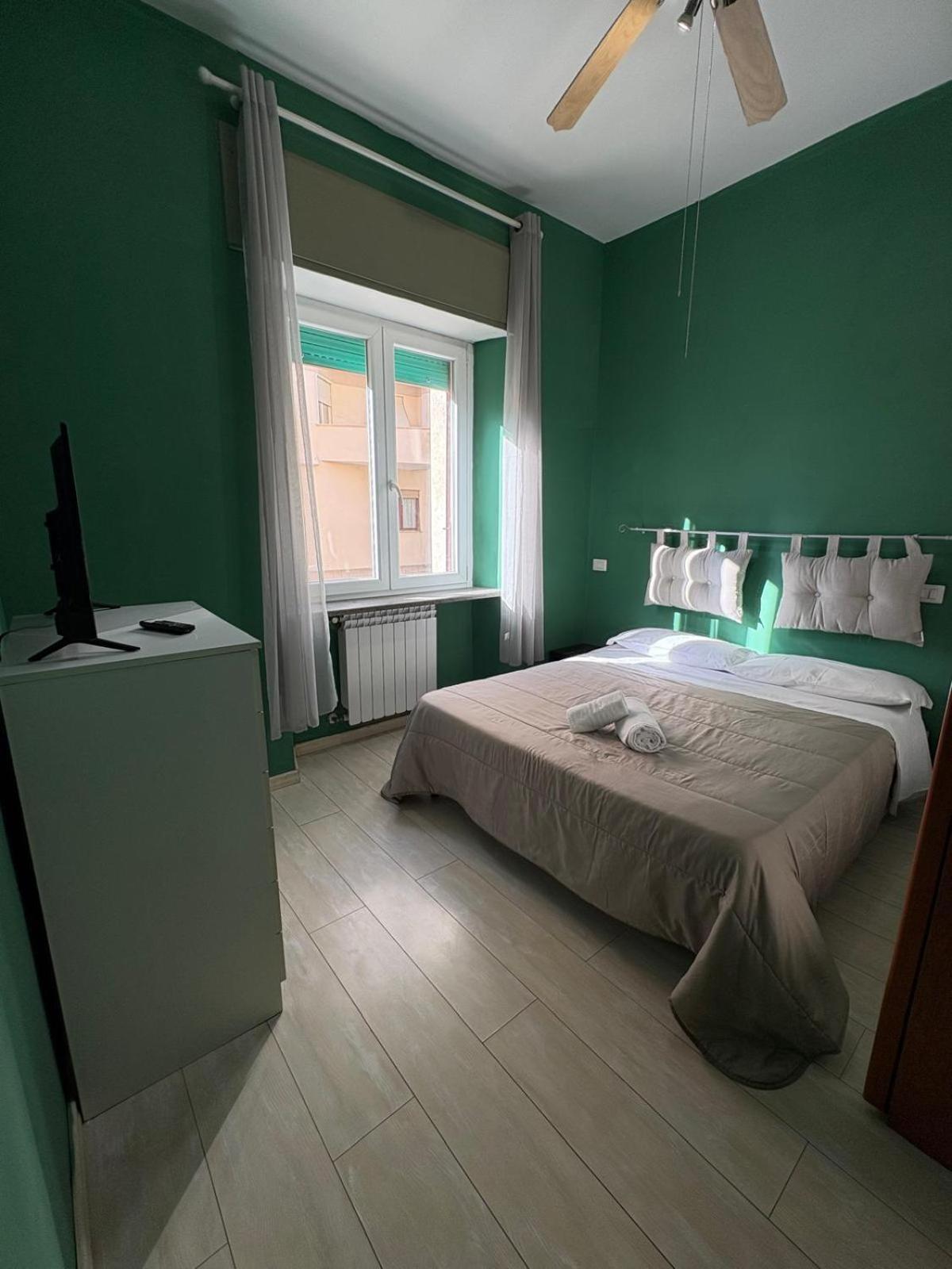 Bed and Breakfast Md House Civitavecchia Exterior foto